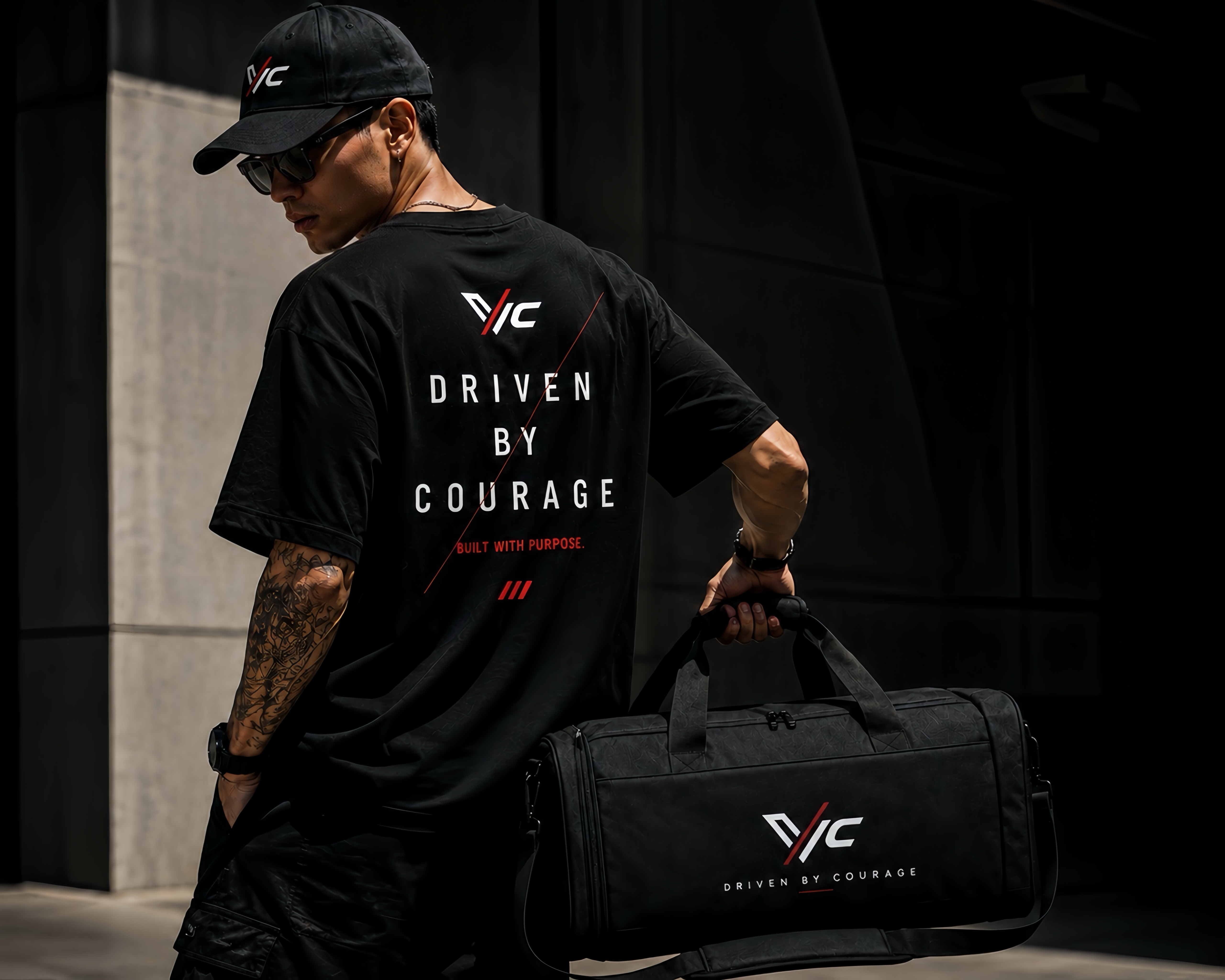 VIC TEE