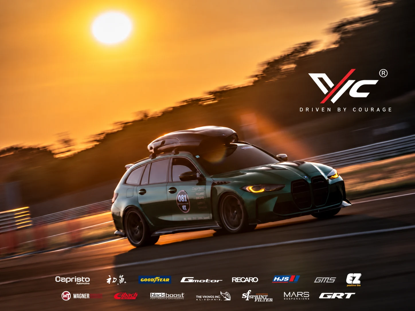 夕陽下 BMW M3 Touring G81 搭載 VIC STINGRAY 於麗寶賽道行駛